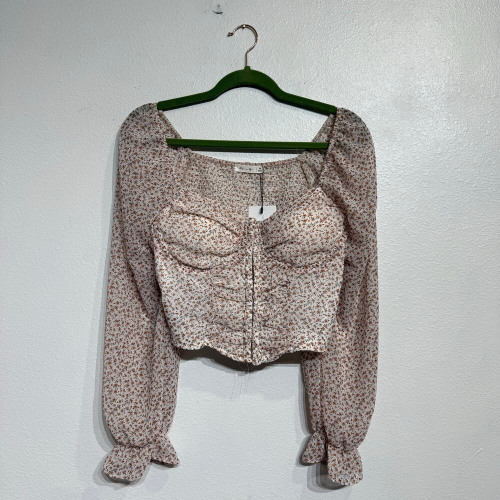 Active USA Floral Ruched Cropped Blouse Long Sleeve Square Neck Sz M NWT - Picture 2 of 13